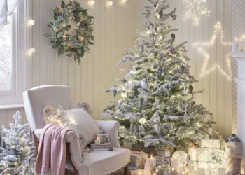 Early Black Friday Bonanza: Save Up to 50% at Lights4Fun!