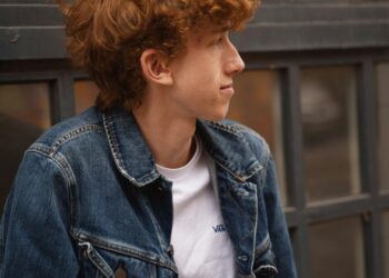 Layer Up in Style: Men’s Jackets for Cold Weather and Beyond