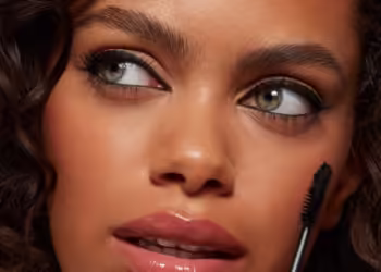 Unleash Your Best Eyes: Stunning Mascara & Eyeliner Duos by Eyeko