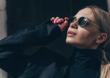 Luxury Designer Eyewear: Timeless Style & Elegance – Shop Now!