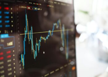 Revolutionierung des Geldmanagements: Der Aufstieg digitaler Finanzassistenten