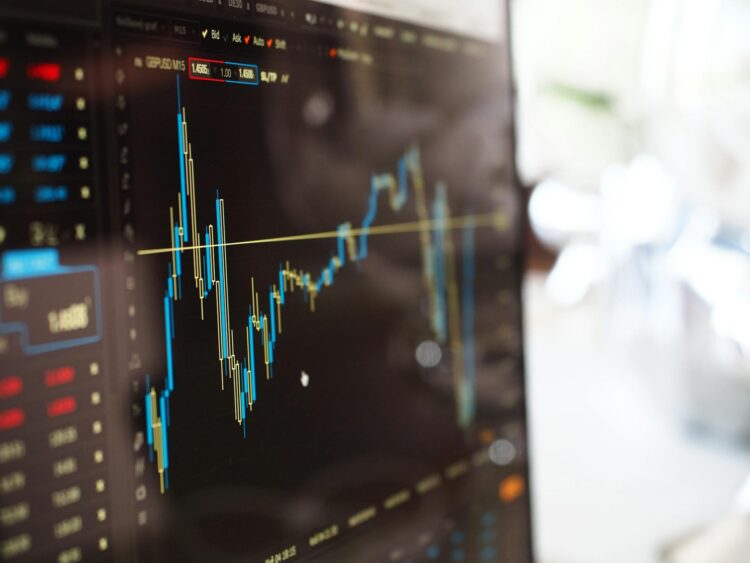 Revolutionierung des Geldmanagements: Der Aufstieg digitaler Finanzassistenten