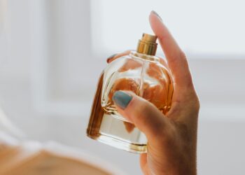 Disfrute del lujo navideño: ofertas inmejorables en fragancias premium