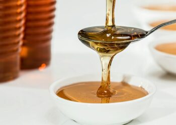 Unlock the Healing Power of Manuka Honey: Exclusive Black Friday Deals!