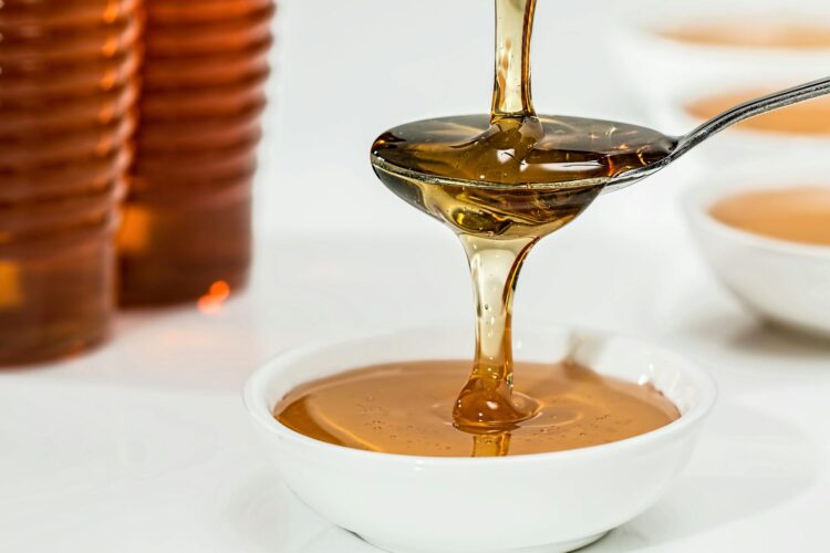 Unlock the Healing Power of Manuka Honey: Exclusive Black Friday Deals!