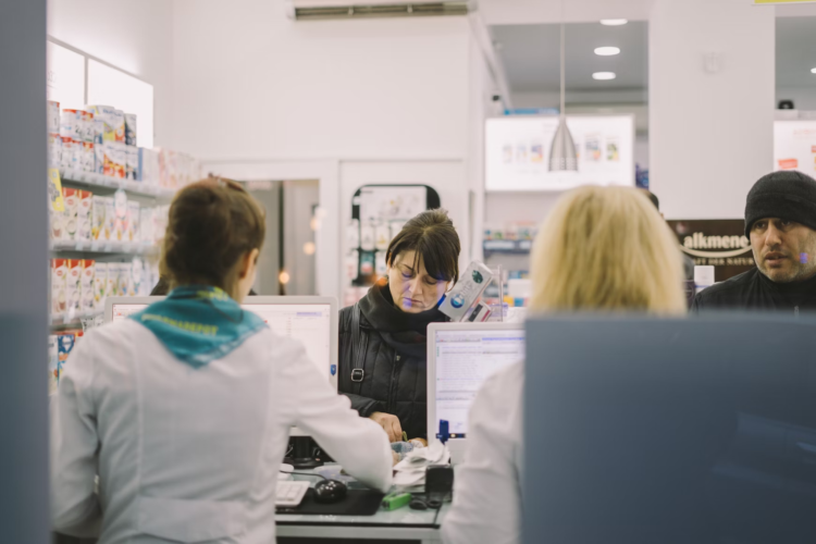 No More Waiting: SimplyMeds Brings Your Prescriptions to You