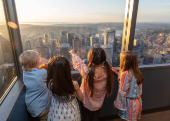 Beyond the Horizon: Explore Seattle’s Crown Jewel at Sky View Observatory