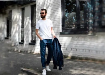 Joebrowns Men’s T-Shirts: Bold Prints for the Modern Man
