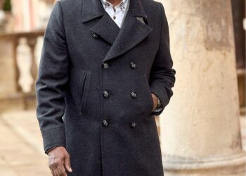 Stay Stylish and Warm with Men’s Coats & Jackets at Joe Browns