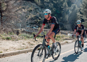 Road Bikes for Racing: Advanced Technology for Dedicated Cyclists