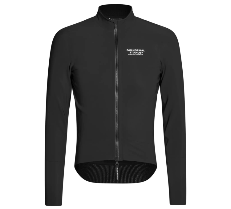 Explore the Best Men’s Cycling Jackets for Every Ride at Sigma Sports