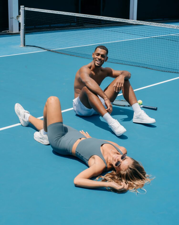 Tennisschuhe: Der Schlüssel zur Verletzungsprävention und zum optimalen Spiel