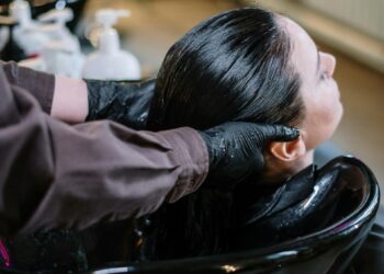 Discover the Secret to Beautiful Hair: SWAY’s Innovative Haircare Solutions