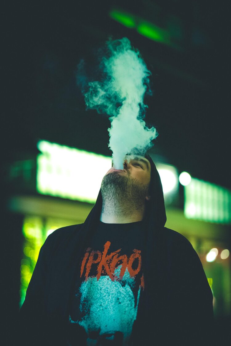 Christmas Special: Elevate Your Holiday Season with the Ultimate Vaping Experience