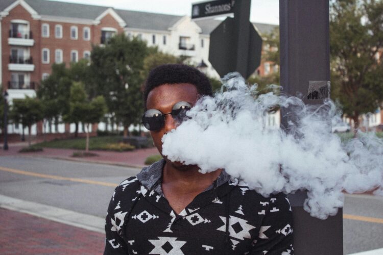 Boost Your Well-Being with Premium CBD E-Liquids & Terpene Vapes