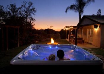 Romantic Breaks & Getaways by The Inn Collection Group: Escape to Love