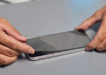 Schützen Sie Ihr Telefon dieses Weihnachten mit den besten Displayschutzfolien