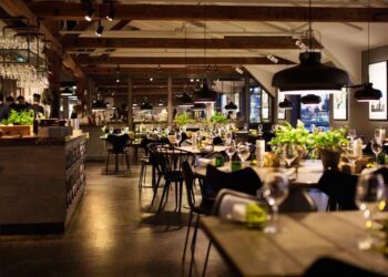 Flavored with Art: Food and Drink by Fotografiska Stockholm