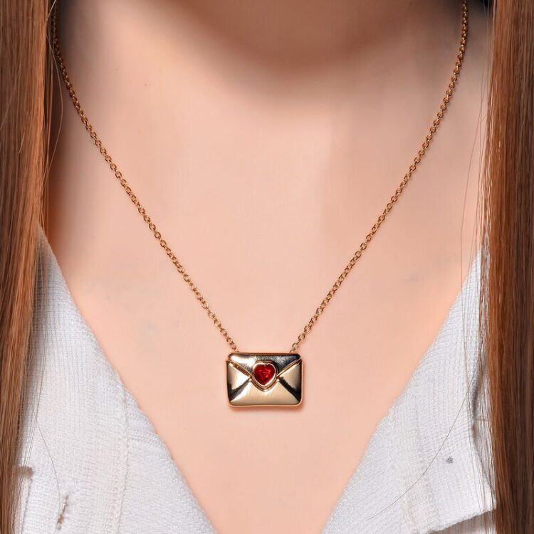 Entdecken Sie moderne Eleganz: LC’s Halsketten-Kollektion kaufen