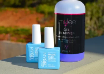 Effortless Gel Removal Made Simple with Mylee: Safe, Effective, and Hassle-Free!