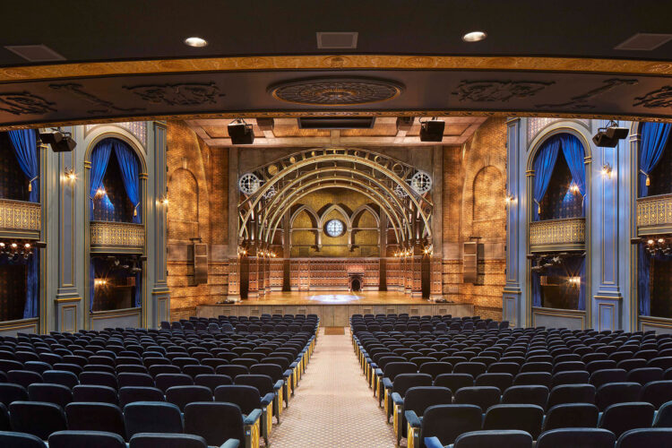 The Magic of Mirvish: Toronto’s Premier Theatre Experience
