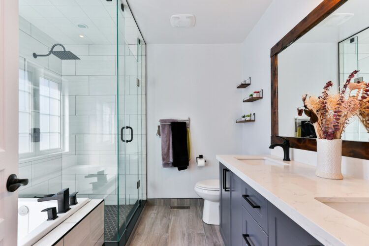 Luxus erleben: Ihr Badezimmer mit Premium-Badematten aufwerten