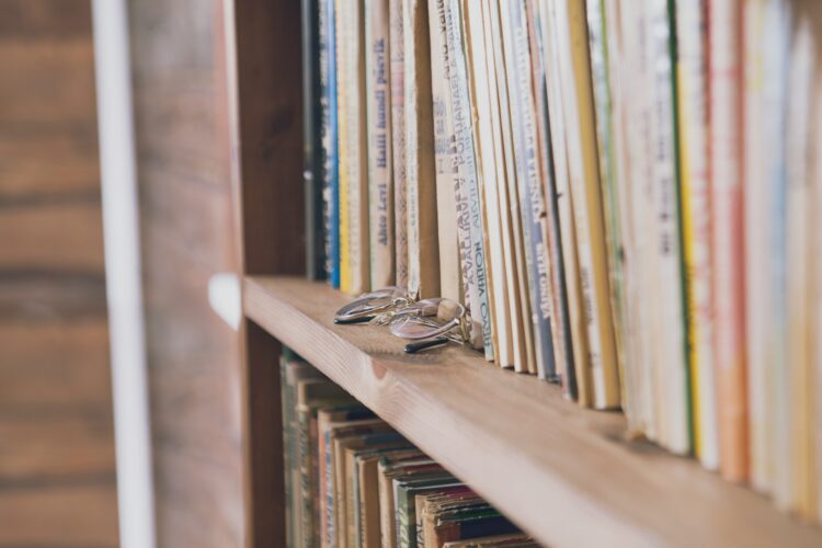 De betoverende wereld van boeken: navigeren door verhalen en concepten