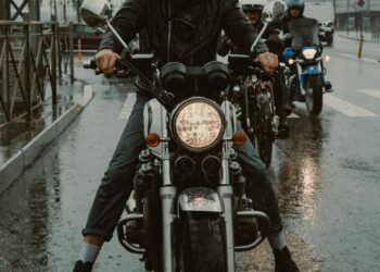 Les meilleures vestes pour l’équitation en hiver : Protection, chaleur et confort