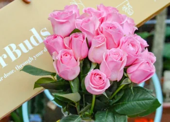 Brighten Your Space with Fresh Flowers Delivered Right to Your Door