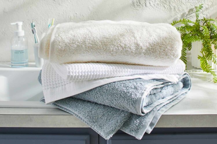 Lazy Panda Towels from SOCK SHOP: A Blend of Luxury and Sustainability