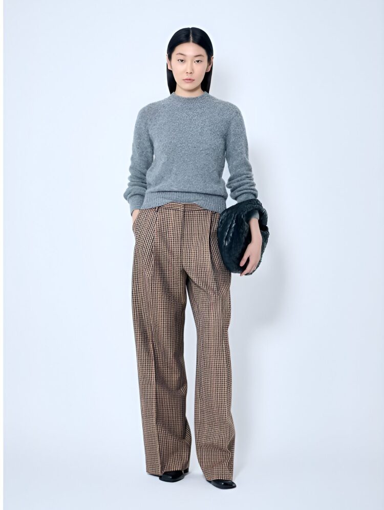 Erleben Sie mühelosen Stil mit diesen vielseitigen Mode-Basics