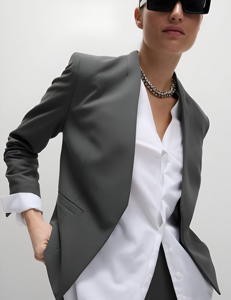 Versatile Blazers and Jackets for a Stylish, Comfortable Look