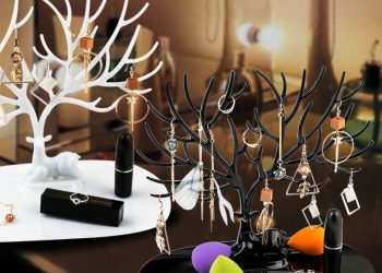 Organisateurs et présentoirs à bijoux pour garder votre collection propre et belle