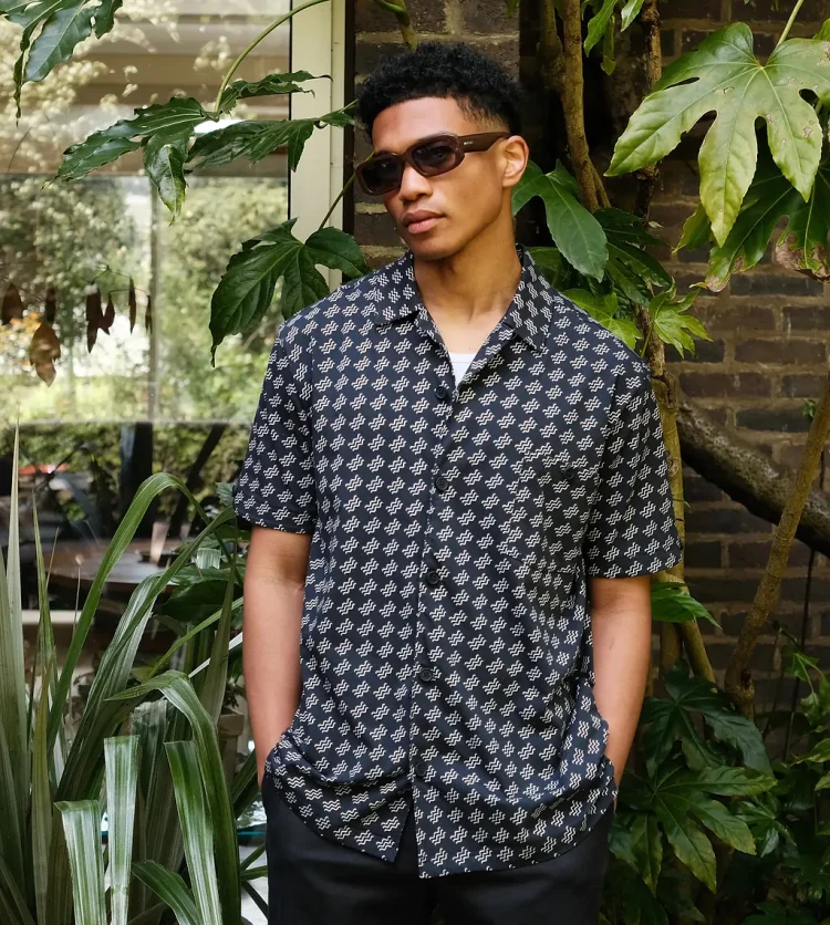 Sealskinz Shirts: The Perfect Blend of Style, Comfort, and Performance