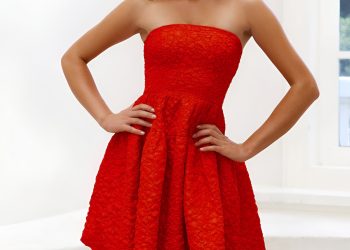 Confidence and Style in Every Dress: Hello Molly’s Latest Collection