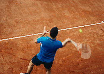 Die besten Tennisschuhe für Sandplätze: Komfort und Leistung