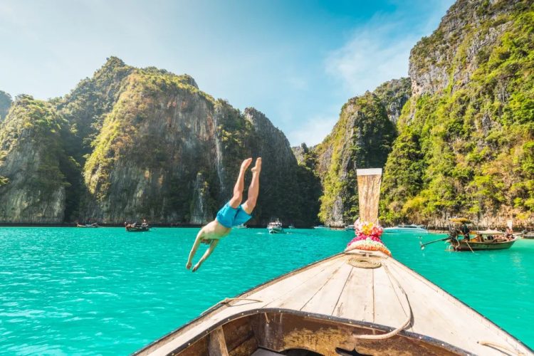Le polizze di assicurazione viaggio di AXA Assistance di AXA Partners Italia: Trova la soluzione giusta per il tuo viaggio