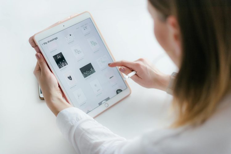 Aufrüsten oder verkaufen: So holen Sie das Beste aus Ihren alten technischen Geräten heraus