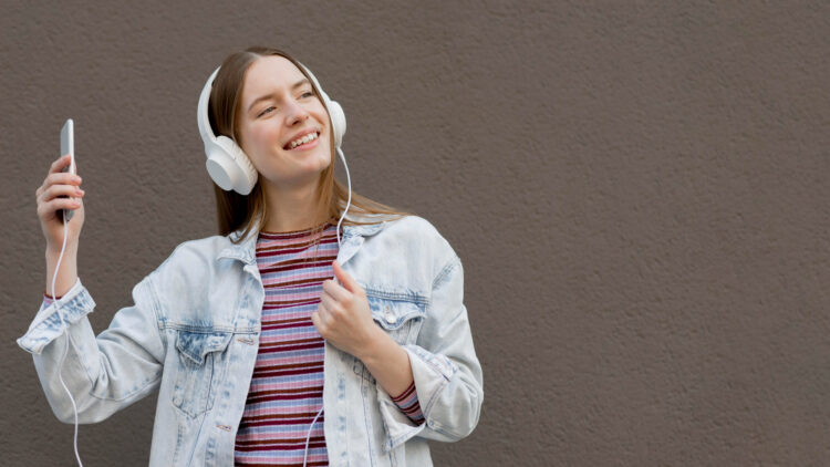 Verbessern Sie Ihren Lernerfolg mit den fachkundig vorgelesenen Hörbüchern von Audible