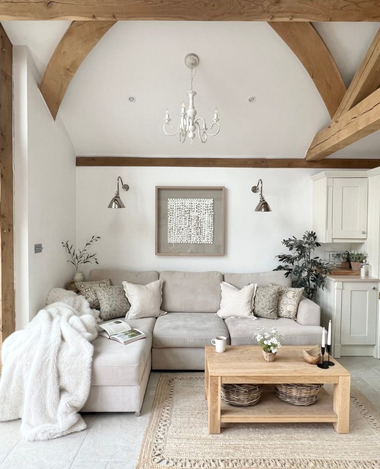 Soho Lighting offers stylish and sustainable lighting solutions that transform any space with timeless elegance