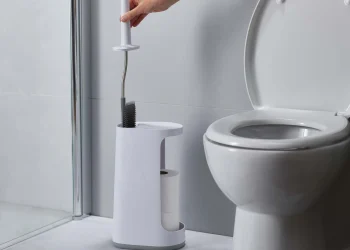 Quality Bathroom Solutions for Efficient Cleaning and Elegant Storage