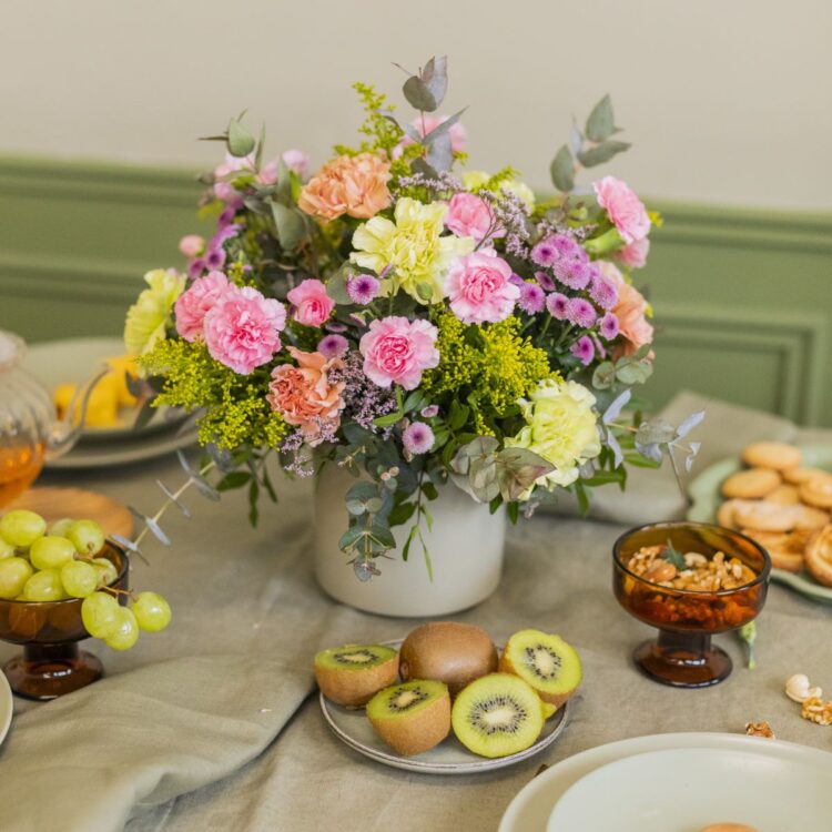 Elegantes ramos florales que aportan alegría y belleza a cualquier espacio.