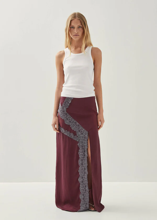 Alohas Skirts – Sustainable Elegance and Effortless Style for Every Occasion