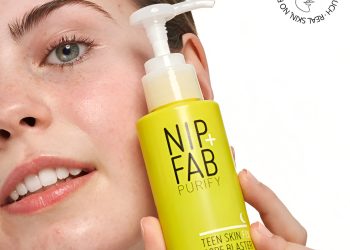 Complete Skincare Kits for Anti-Ageing, Hydration, and Blemish Control