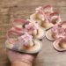 Des chaussures pour bébé sûres, confortables et tendance pour toutes vos aventures estivales