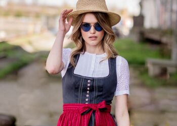 Wo Sie die besten Dirndls online kaufen können: MOSER im Rampenlicht