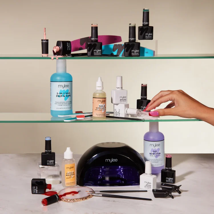 Effortless Elegance: Transform Your Nails with Innovative Gel Solutions