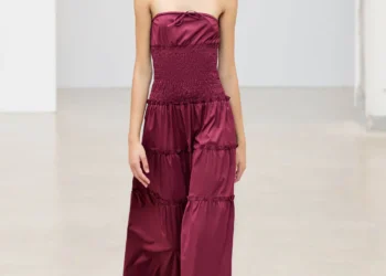 Elevate Your Wardrobe with Women’s Dresses from Alohas