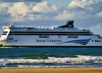 Discover the Most Comfortable and Convenient Ferry Travel Experiences