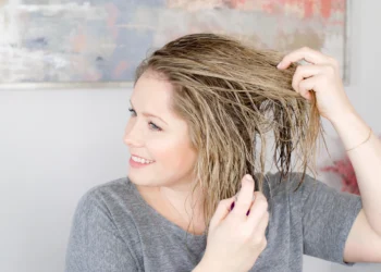 Transform Your Hair with Foxy Locks’ Premium Hair Products